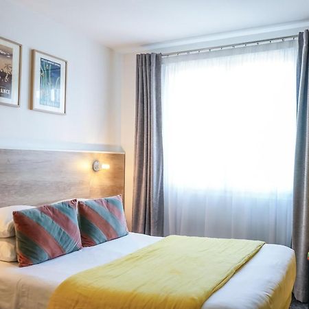 Hotel Le Collonges Tv Connecte Wifi Netflix ブリーブ・ラ ・ガイヤルド エクステリア 写真