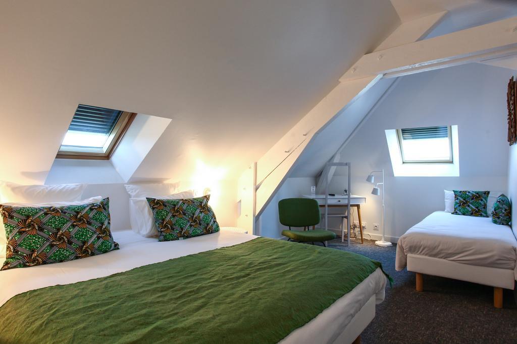 Hotel Le Collonges Tv Connecte Wifi Netflix ブリーブ・ラ ・ガイヤルド エクステリア 写真